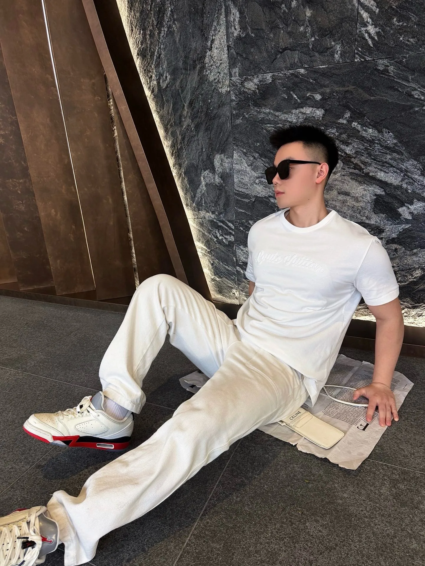 Louis Vuitton/